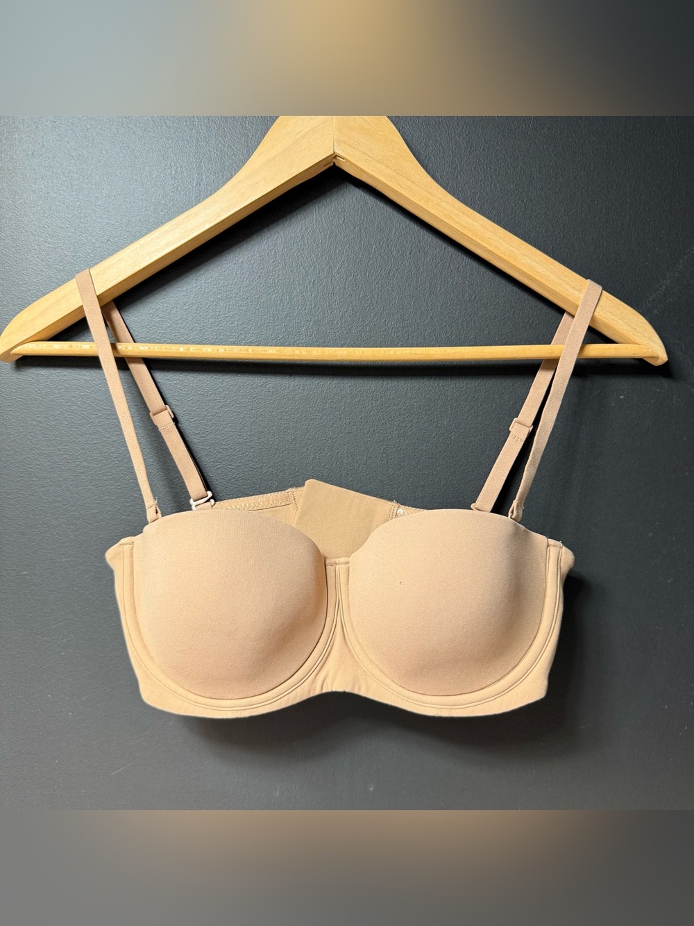 Fits Everybody Strapless Bra SKIMS Size 34B
